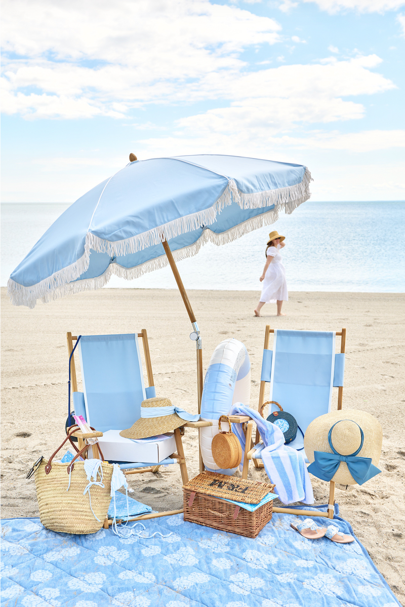 Summertime Stitching - Sun, Sand, and Self-Finishing Purses