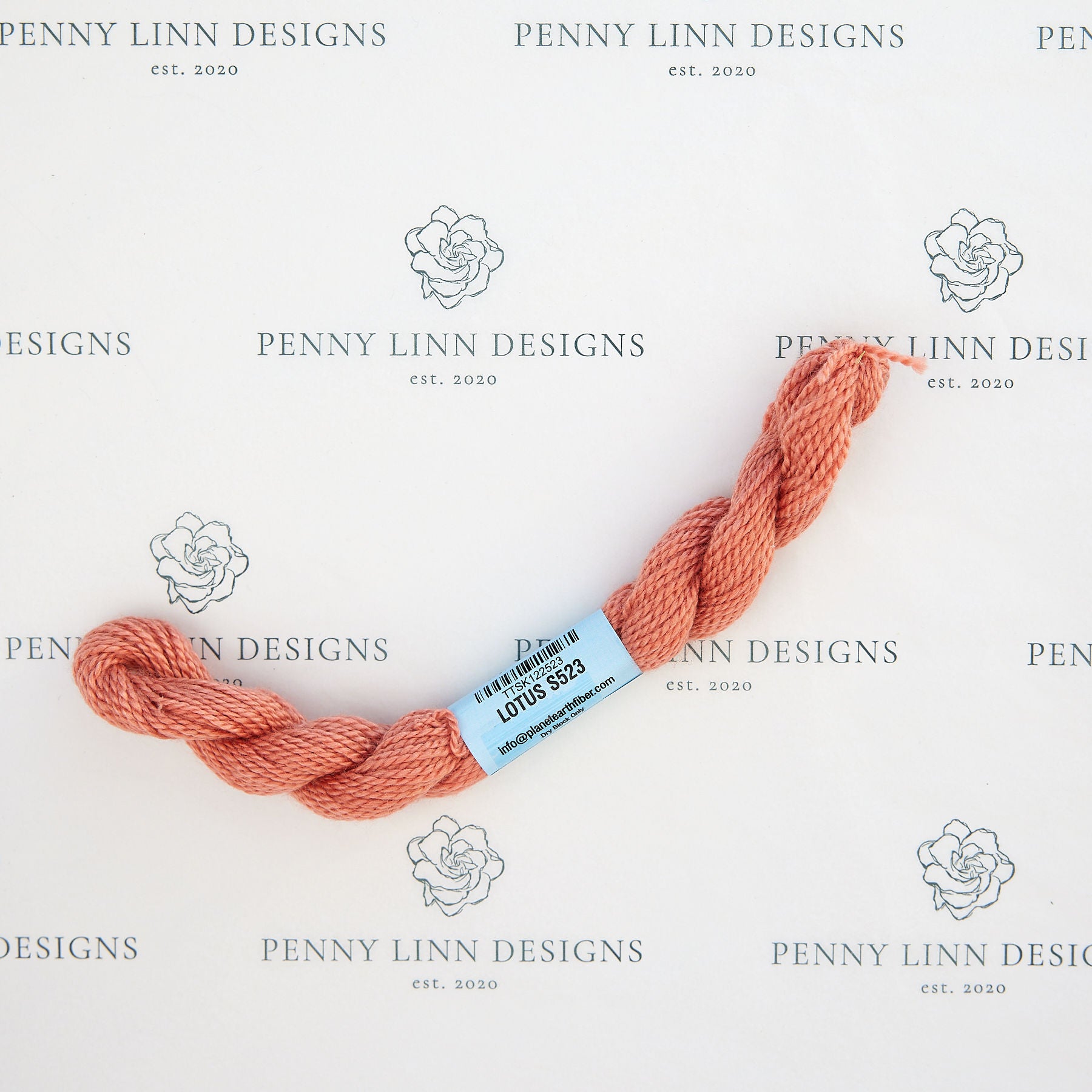 Essentials Skein 523 Lotus