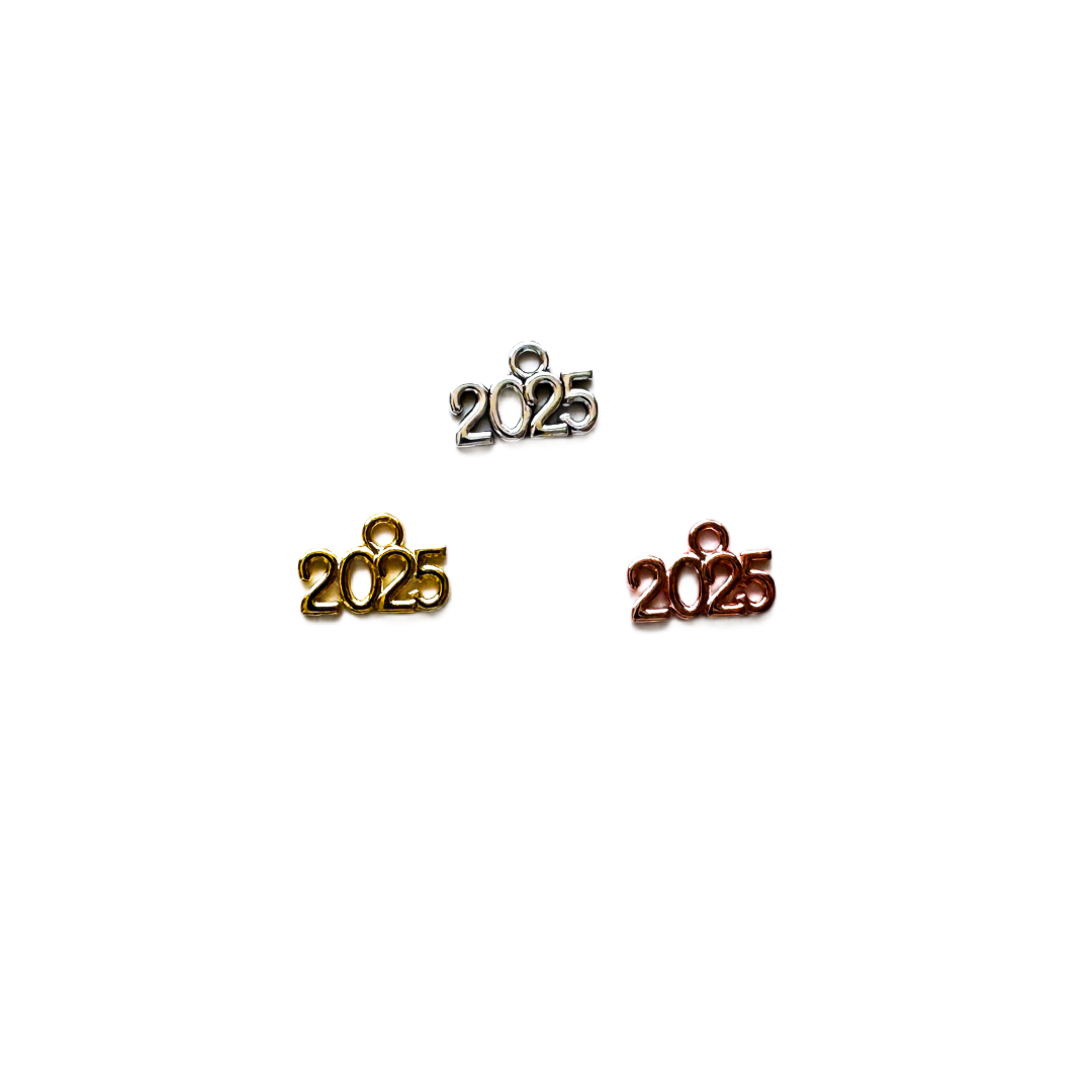 Pack of 10 Year Charms for Finishing
