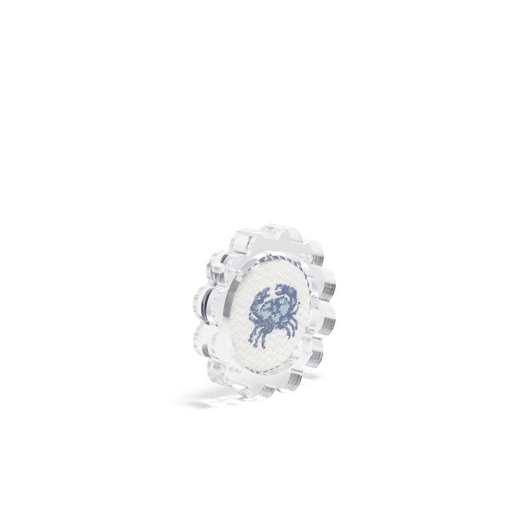 Scallop Acrylic Frame - 4" Circle - Clear