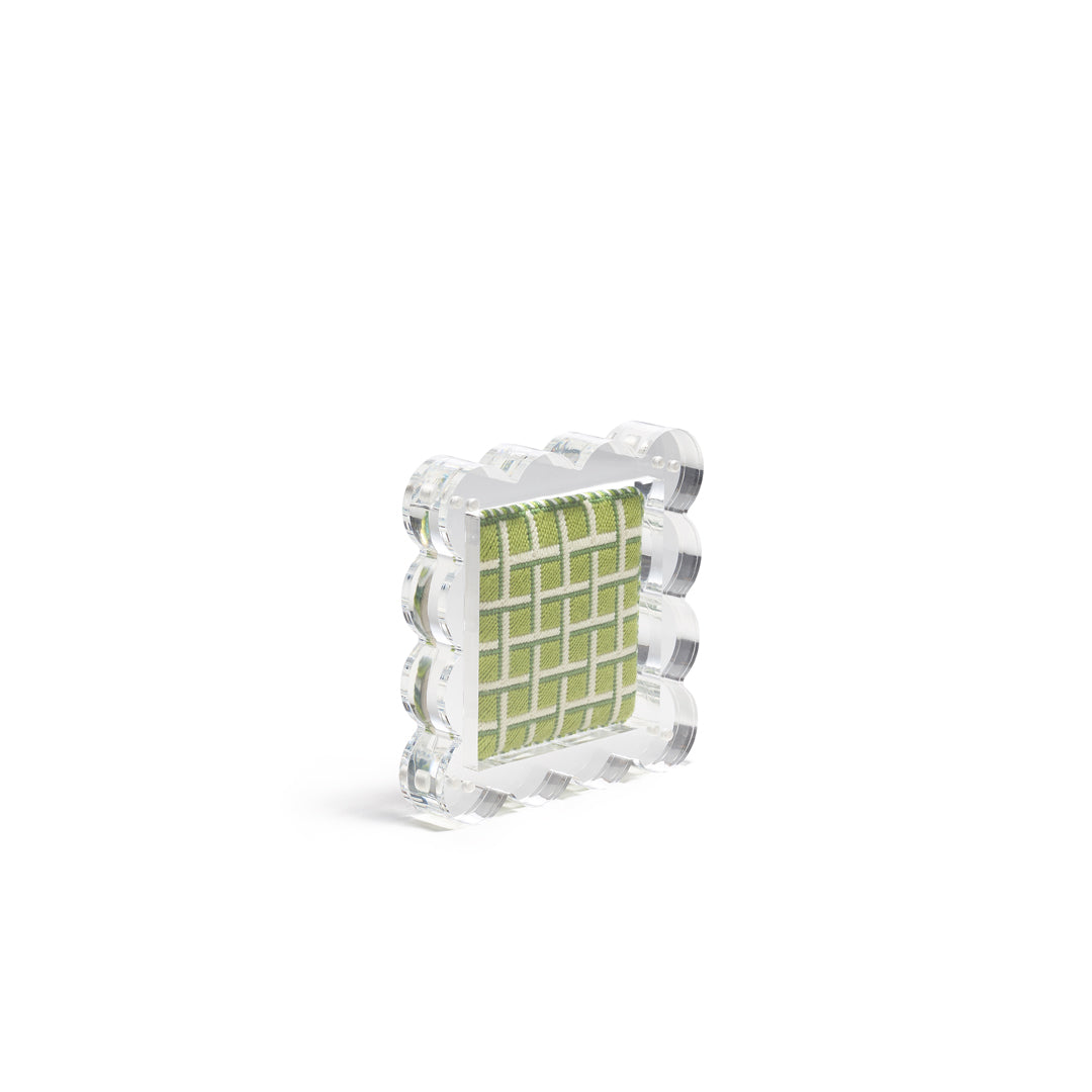 Scallop Acrylic Frame - 4" Square - Clear