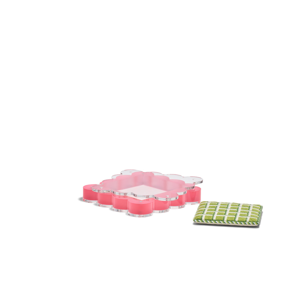 Scallop Acrylic Frame - 4" Square - Red