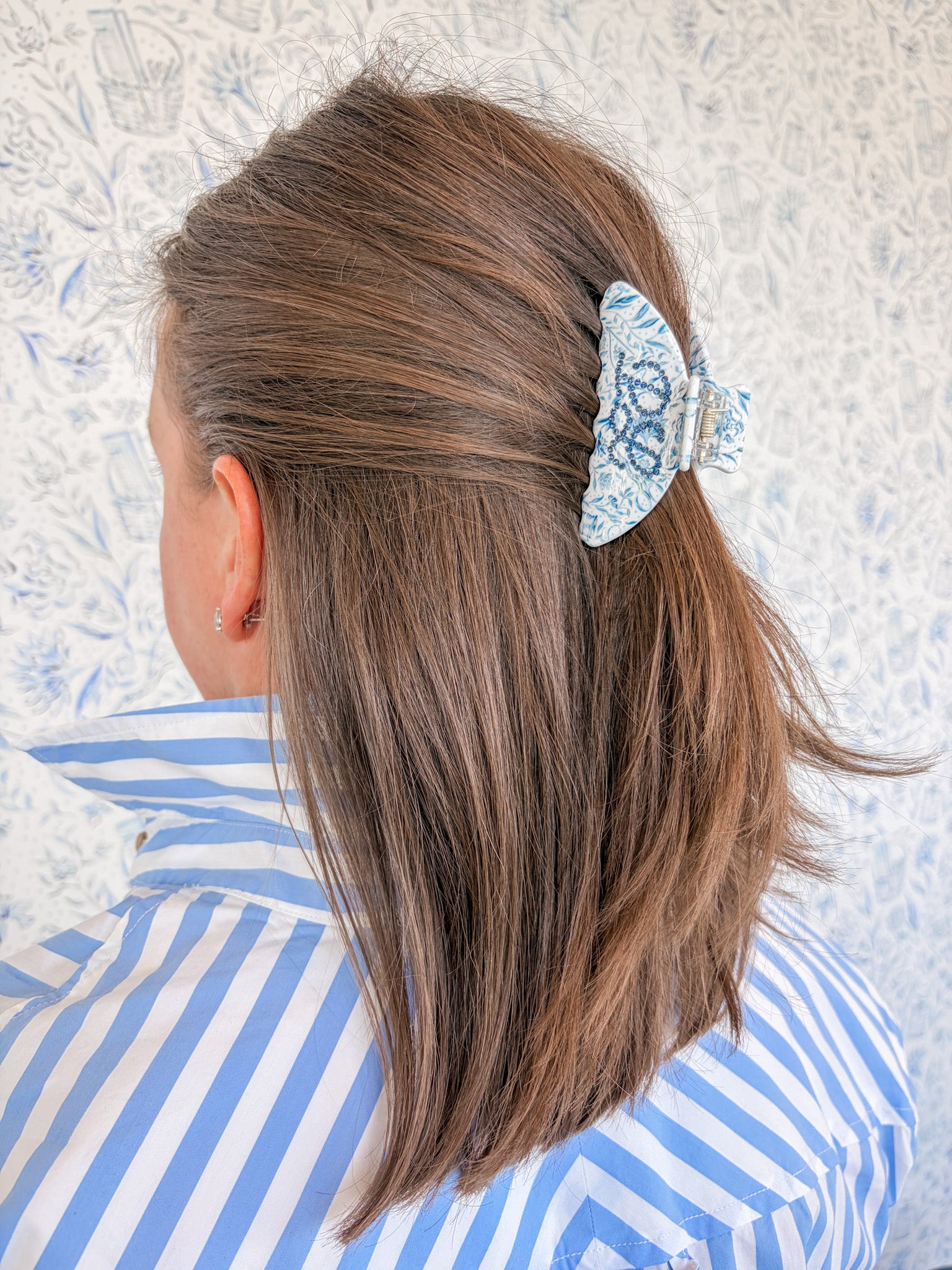 Blue Needlepoint Print Claw Clip - Small with Rhinestone