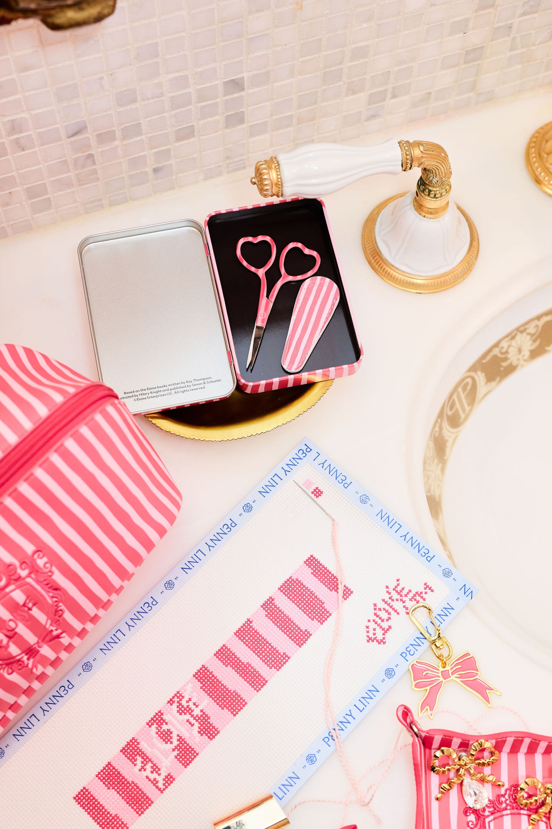 Eloise Stripe Magnet Tin