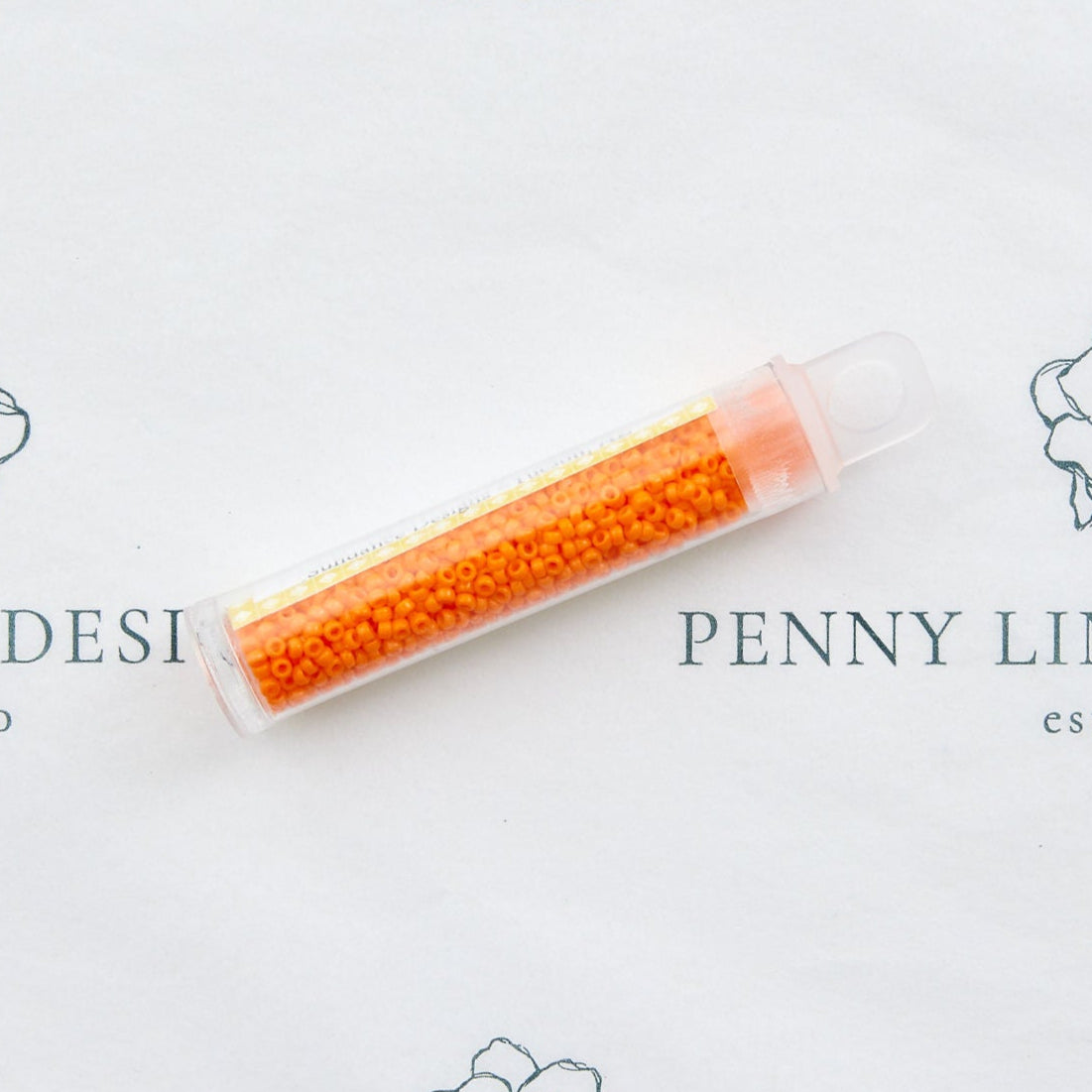 Sundance Seed Beads Size 14 - Halloween #405