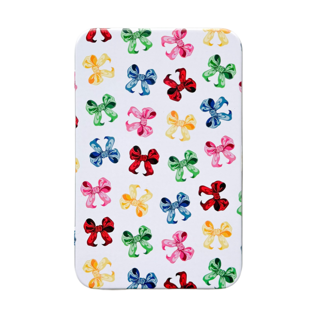 The Collection Bow Printed Tin with Magnet