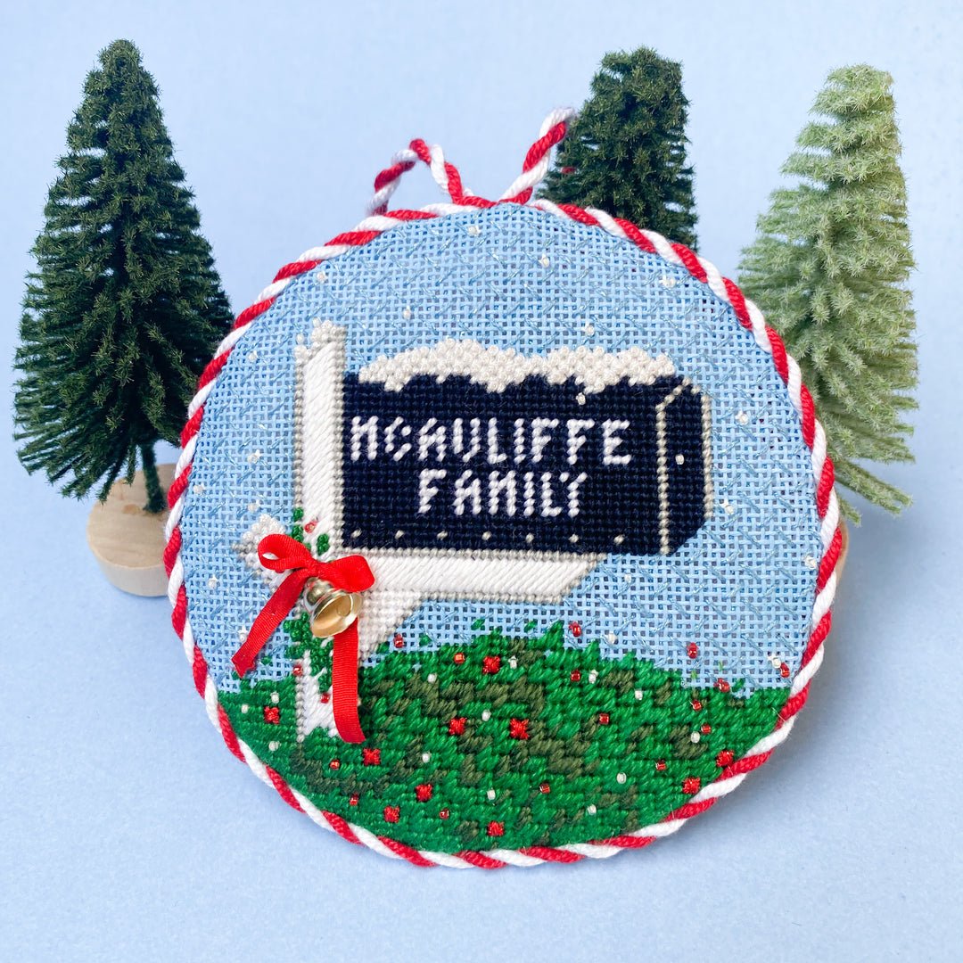 Mailbox Round: Christmas - Penny Linn Designs - Stitch Style Needlepoint