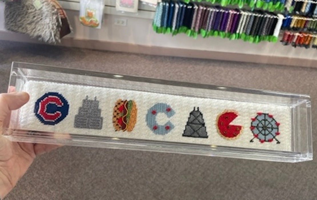 LUXURY NEEDLEPOINT FROM LONDON 刺繍 テーブル LUXURY NEEDLEPOINT FROM LONDON 刺繍 テーブル