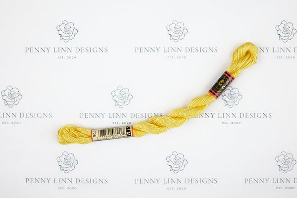 DMC Petra Gomitolo Di Cotone 100% – Colore Giallo, Misura 5, 4 Capi, Finitura Lucida, Per Uncinetto 2,5-3mm E Ferri 2,5-3,5mm